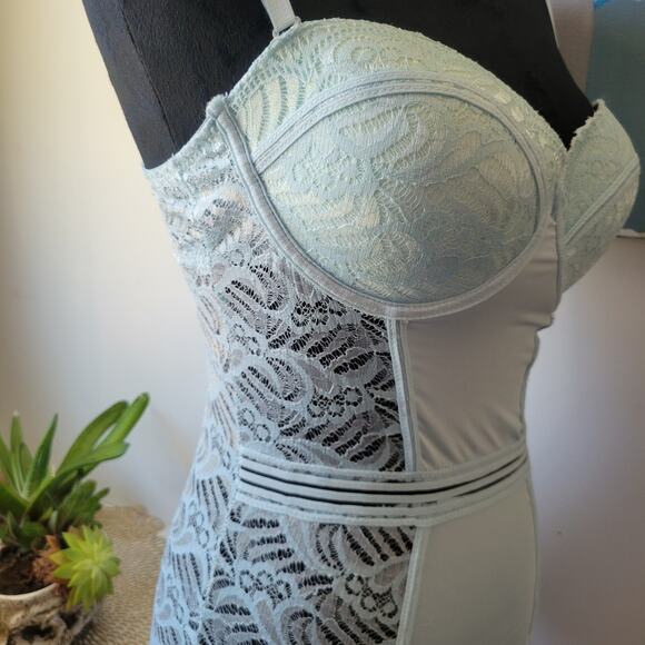 NWT French Affair Diamant Lace Bodysuit L Blue Omphalodes Push-Up Multiway - Picture 4 of 7